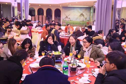 品牌大事|2018索福門業(yè)新春團拜會在永康明珠大酒店舉行