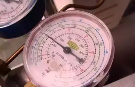 R410a空調(diào)抽真空，四個(gè)步驟請(qǐng)?zhí)嵝寻惭b維修師傅