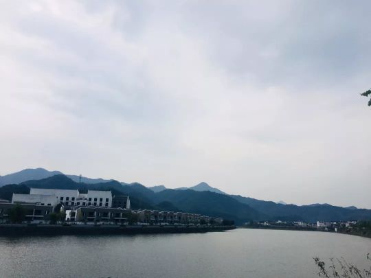 火星人集成灶銷售部9月績溪會議：我們是最棒的團(tuán)隊！