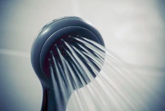 80年代老房選熱水器很難？看一下這對90后夫妻的經歷