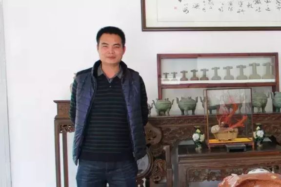 數碼彩涂料經銷商鄭志輝：制定分銷游戲規則，保障市場運作順暢