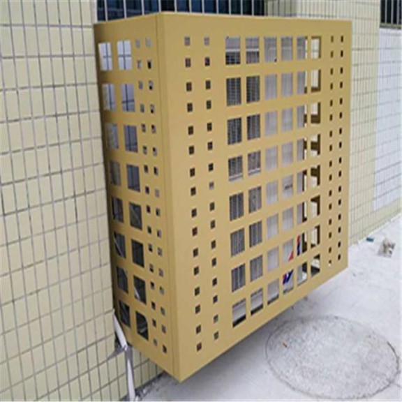 空調(diào)外機(jī)日常風(fēng)吹雨淋，需要為其遮擋嗎？聽聽師傅怎么說
