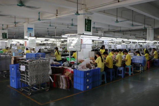 曼科“詩朗”系列新品即將上線，業界對這個老電工品牌充滿期待