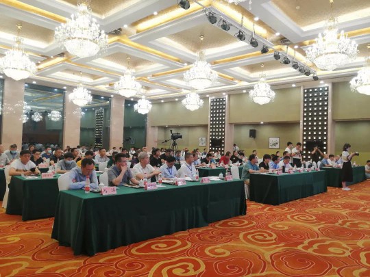 亞薩合萊國強(qiáng)五金與系統(tǒng)門窗聯(lián)盟簽訂5年戰(zhàn)略發(fā)展協(xié)議