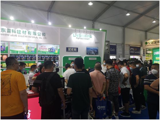 雷諾瓷磚膠閃耀亮相佛山陶博會(huì)，首日迎來(lái)開門紅!